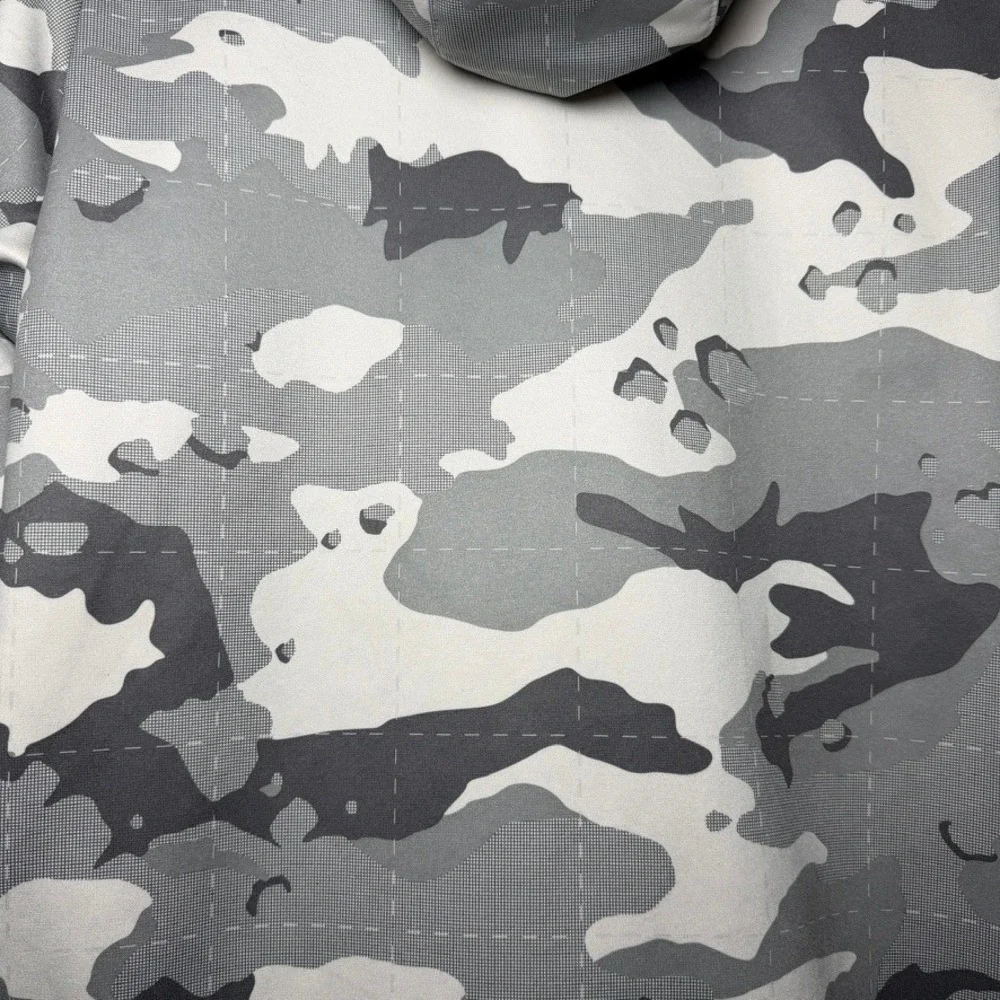 Nike Therma-FIT AOP Camo Hoodie Mens Large Gray White Fleece Pullover DQ4842-073